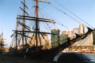 The James Craig alongside at Darling Harbour