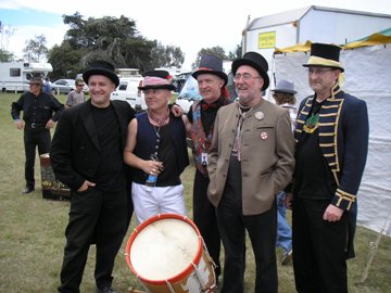 The Wheeze and Suck Band at the 2006 Music at the Creek festival, Majors Creek, NSW