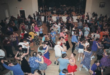 Some of over 400 happy dancers at the Snow Ball. (Photo: Jeanette Mill.)